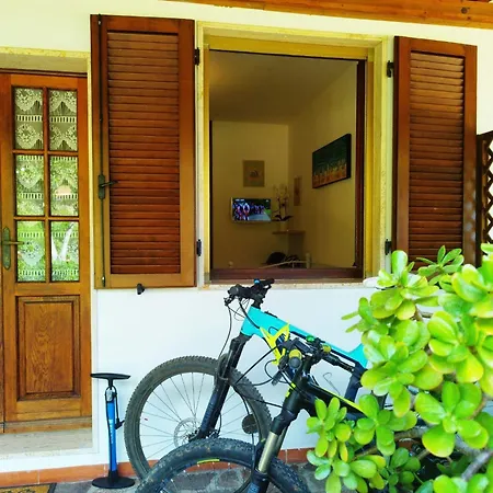 Nyaraló La Residenza Nel Parco Bike House